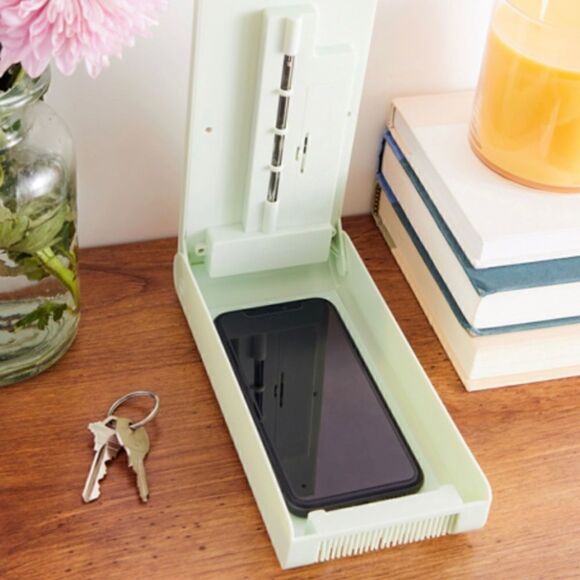 Tech Candy UV Sanitizer in Light Mint - Picture 1 of 6